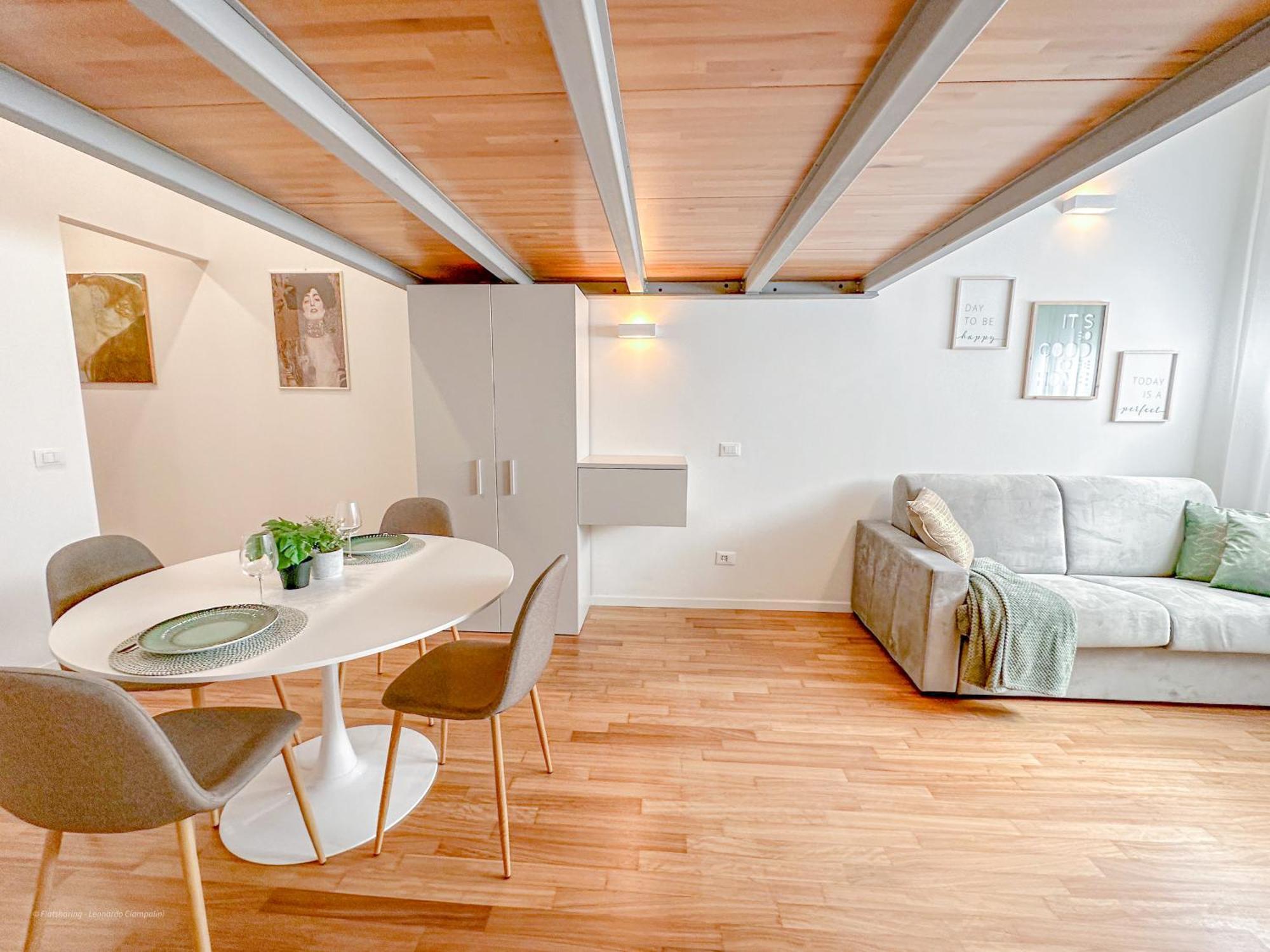 Brunacci - 5 Min Dai Navigli Appartement